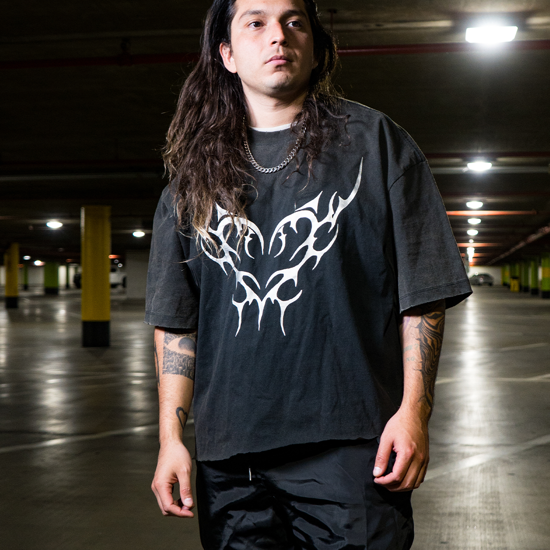 Sidious Iridescent Distressed OverSized Tshirt - Black