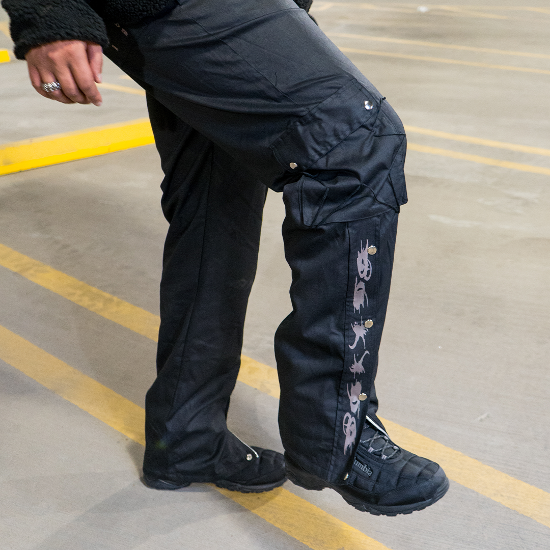 Stitches Cargo Pants Loose Fit - Black