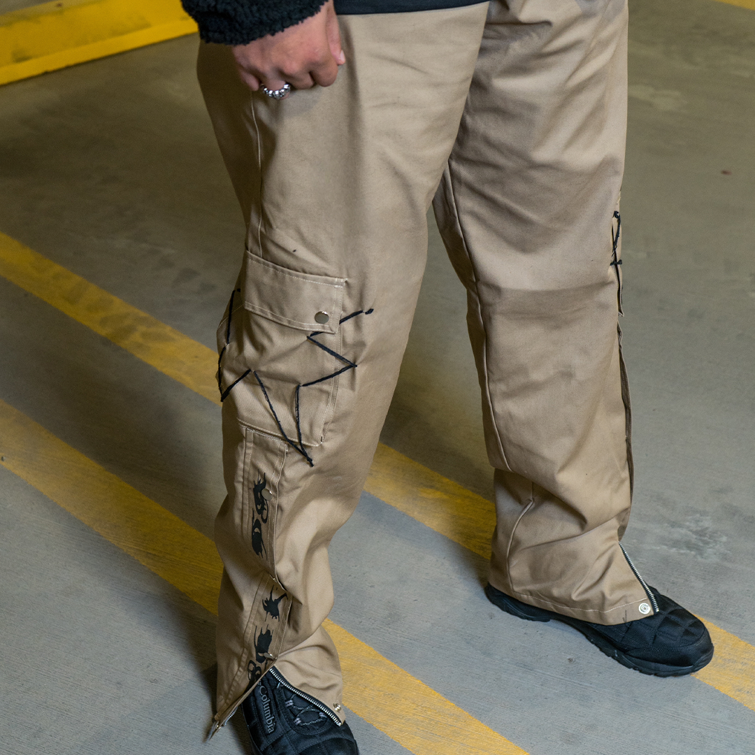Stitches Cargo Pants Loose Fit - Khaki