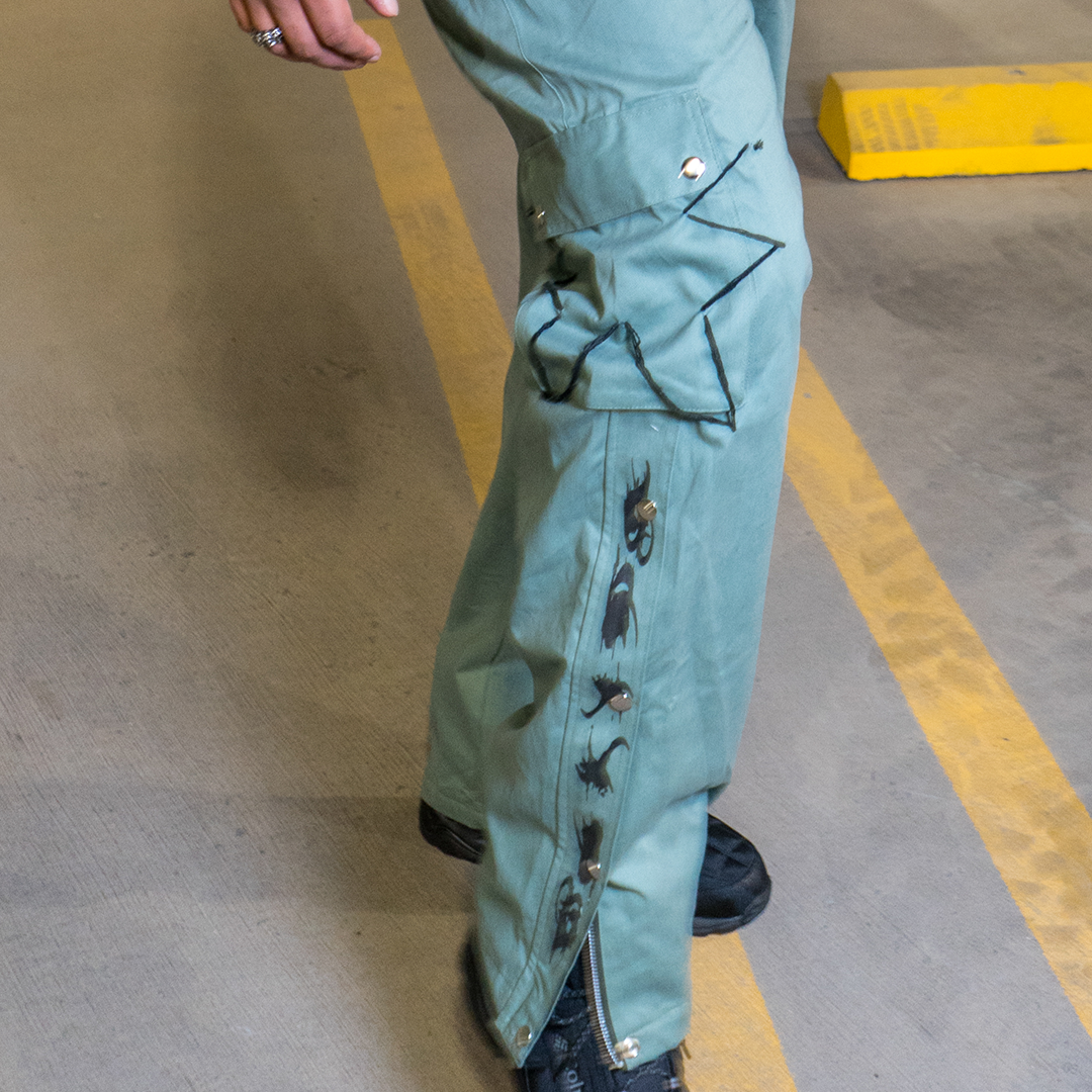 Stitches Cargo Pants Loose Fit - Pistachio green